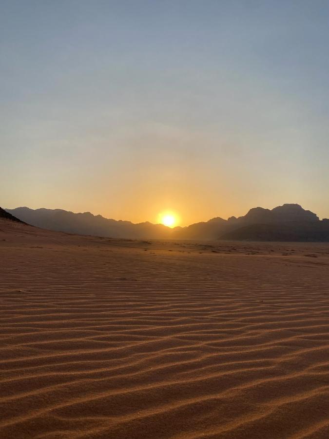 Wadirumtours&Camp Wadi Rum Buitenkant foto